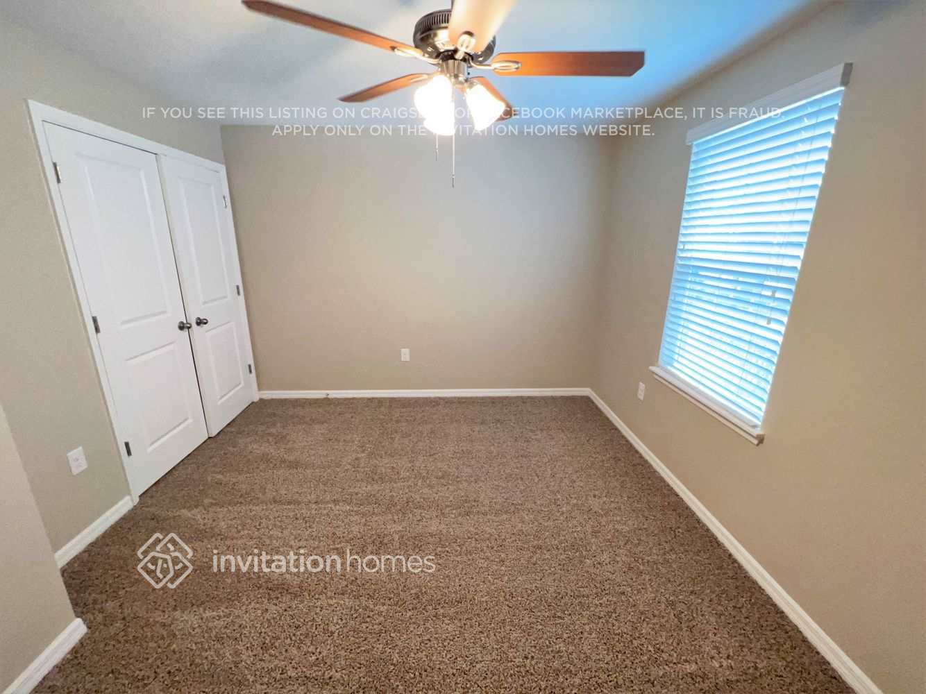 Building Photo - 15225 Las Olas Pl