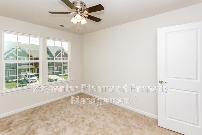 Building Photo - 8986 Ringview Dr