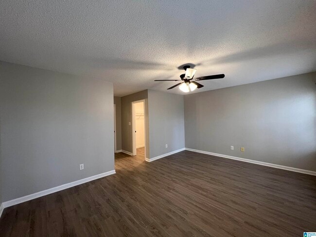 Building Photo - 1648 Savannah Park Ln