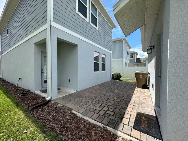 Building Photo - 2989 Howley Aly
