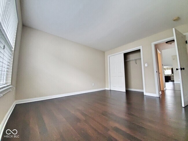 Building Photo - 11504 Grassy Ct