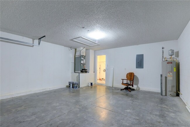 Building Photo - 1507 Ocean Cove St