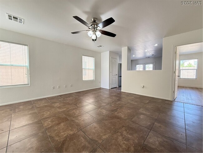 Building Photo - 11087 Deluna St