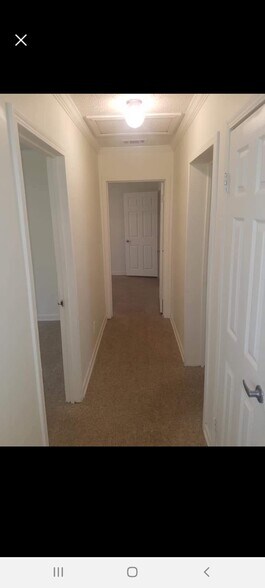 Building Photo - 236 Forrest Dr