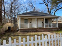 Building Photo - Victor Duplex