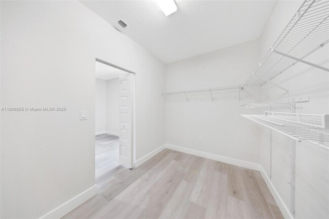Building Photo - 4856 NW 83rd Pkwy