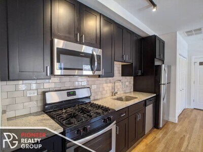 Primary Photo - 4628 N Leavitt St