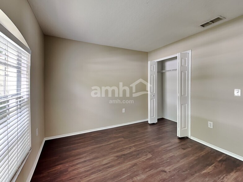 Building Photo - 2325 Ole Hickory Dr