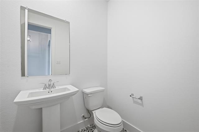 Building Photo - 3008 Armstrong Ave