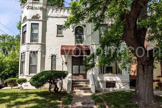 Building Photo - 1146 S 32nd St