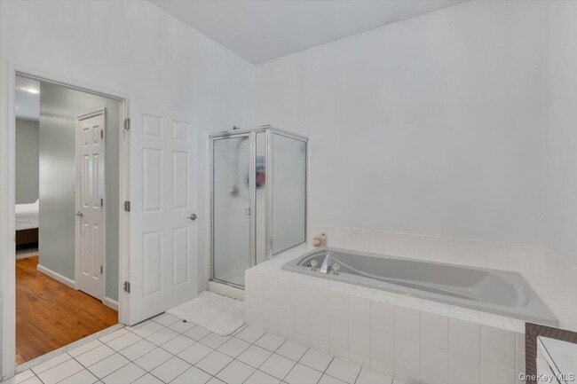Building Photo - 35 Auden Ave