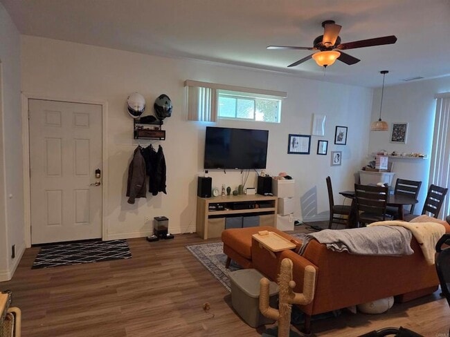 Building Photo - 762 Grey Hawk Ct