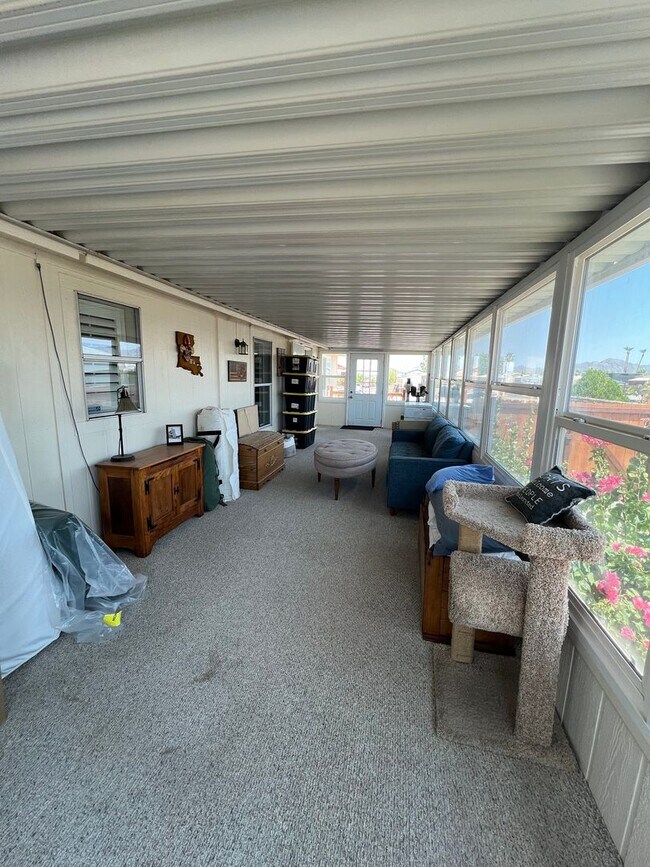 Building Photo - NICE HOME IN THE FOOTHILLS!