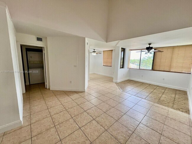 Primary Photo - 8365 SW 152nd Ave