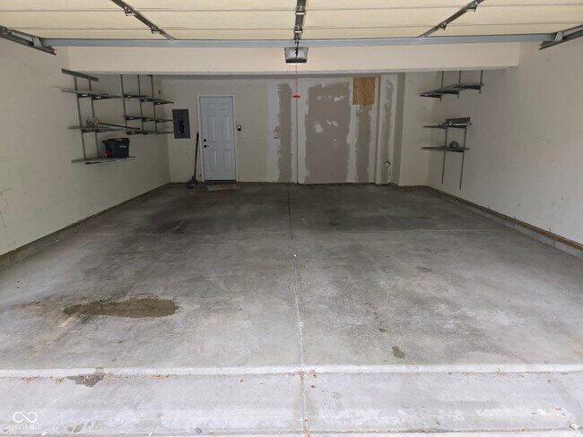 Building Photo - 481 Villa Meadow Dr