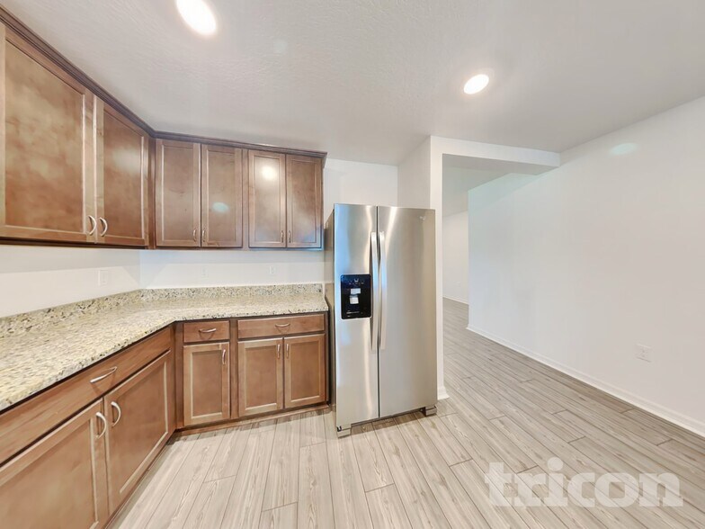 Building Photo - 443 Underwood Trl