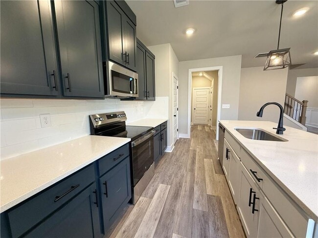 Building Photo - 5704 Urban Vlg Wy