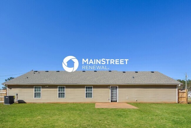 Building Photo - 3 Bedroom Pet-Friendly Home in Covington, ...