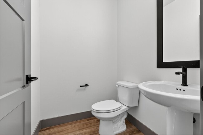 Building Photo - BRAND NEW3 BED 2.5 BATH TOWNHOME WITH 2 STALL GARAGE