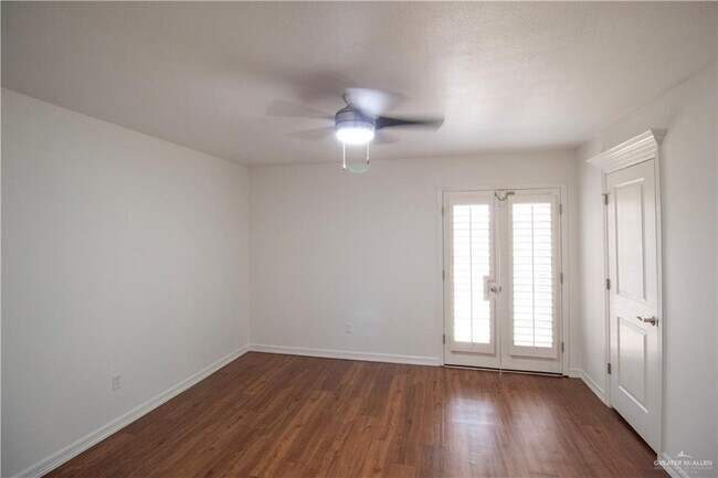 Building Photo - 3820 N 7th Ct