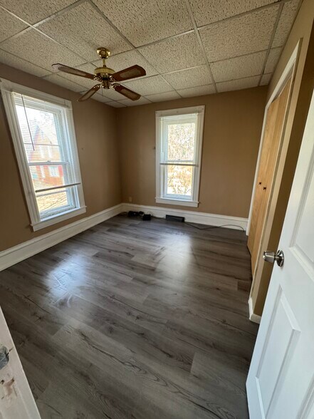 Building Photo - 11 Columbia Ave