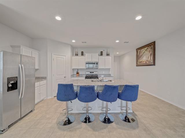Building Photo - 16604 Friesland Ln