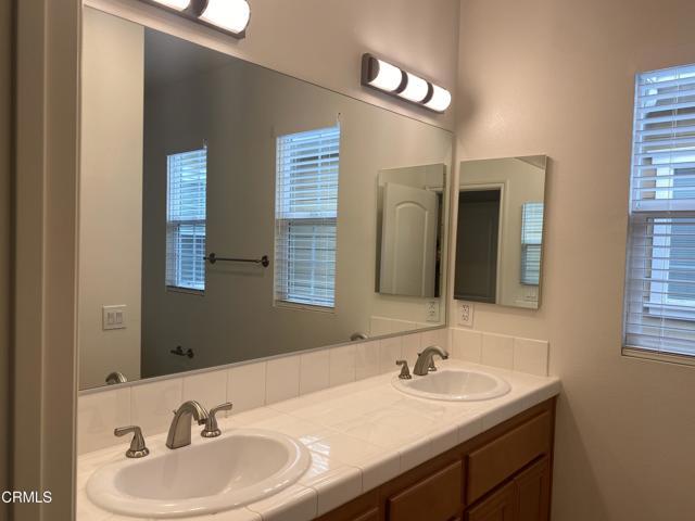 Building Photo - 8124 Onyx St