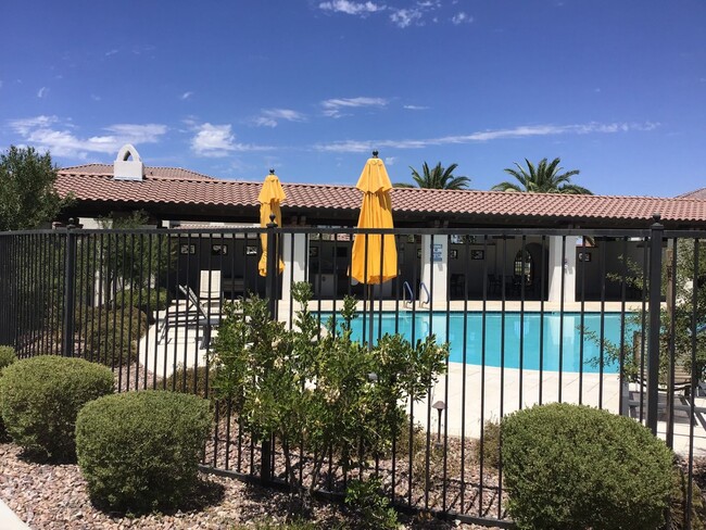Building Photo - Modern Living in Gated Siena at Ocotillo –...