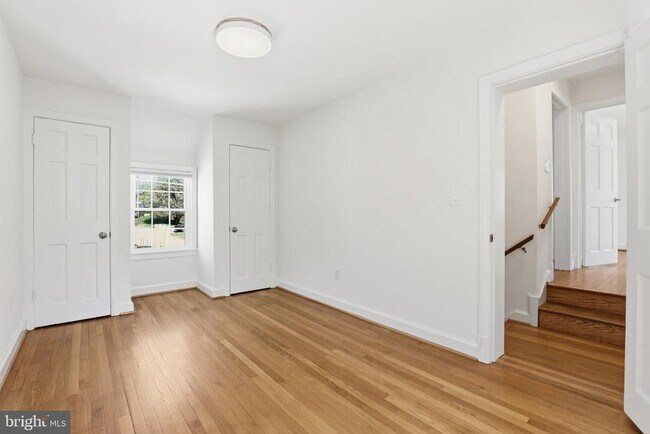 Building Photo - 618 Wayne Ave