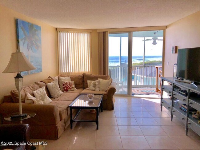 Building Photo - 1175 Jimmy Buffett Mem Hwy