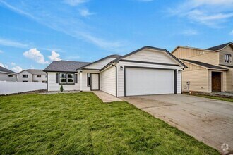 Building Photo - Home in Rathdrum