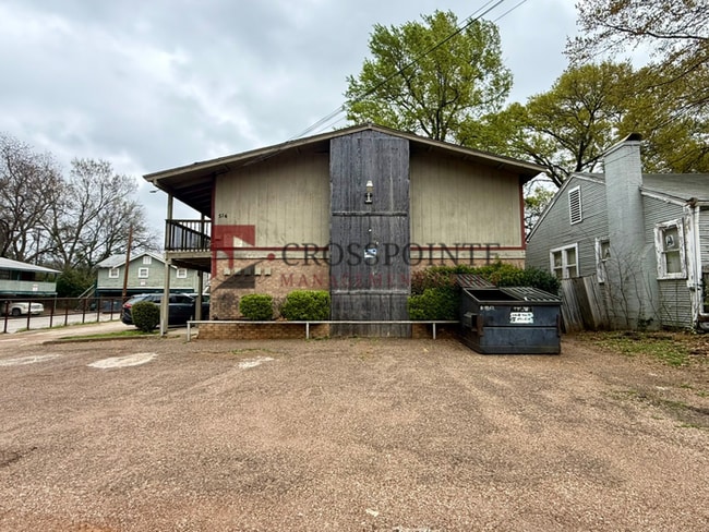 Building Photo - Almost Ready! 1 Bed 1 Bath Apartment Near Downtown Tyler!