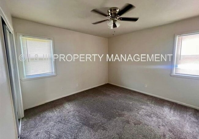 Building Photo - 8108 Monrovia St