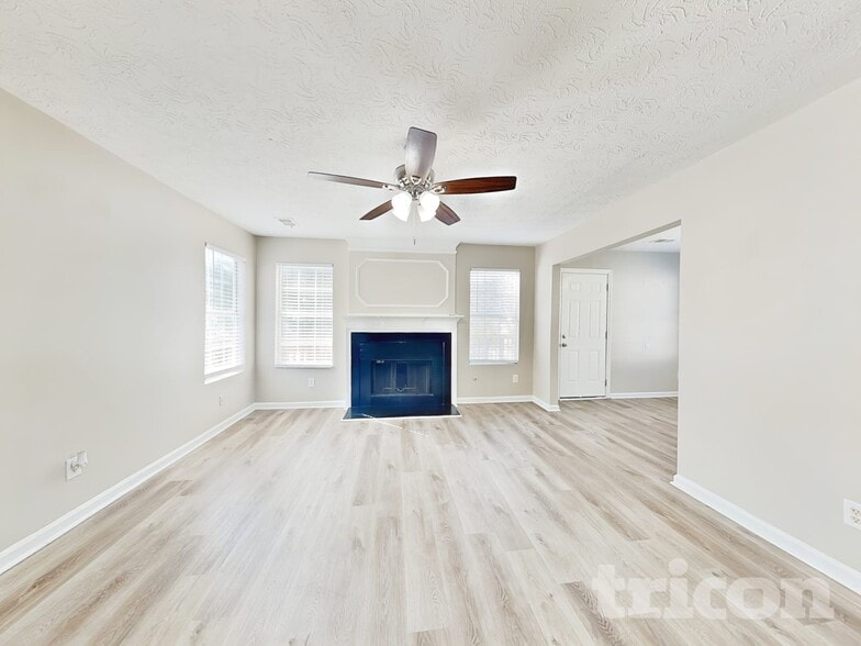 Building Photo - 6591 Anson Ct