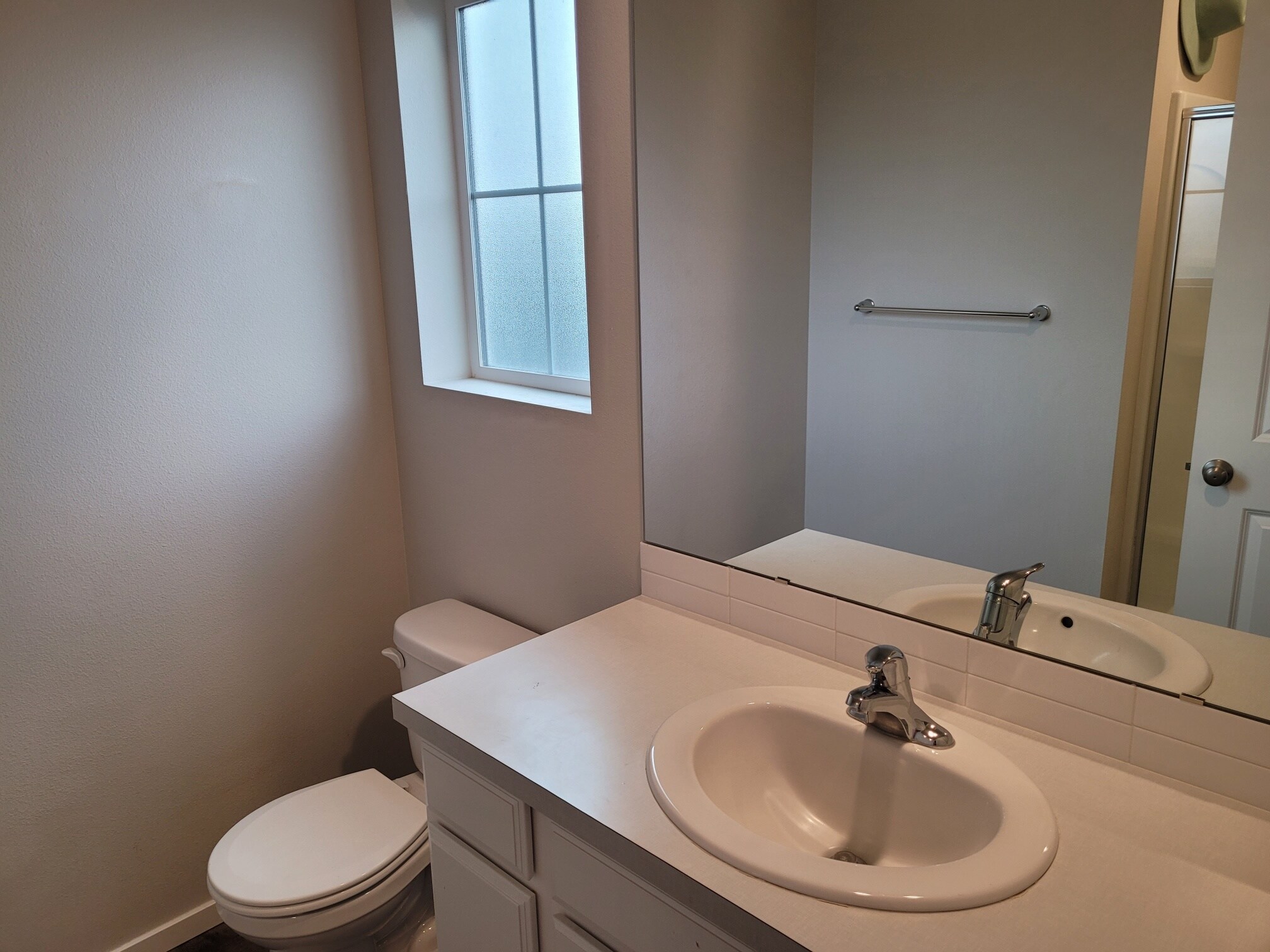 Building Photo - 1274 NW Upas Pl