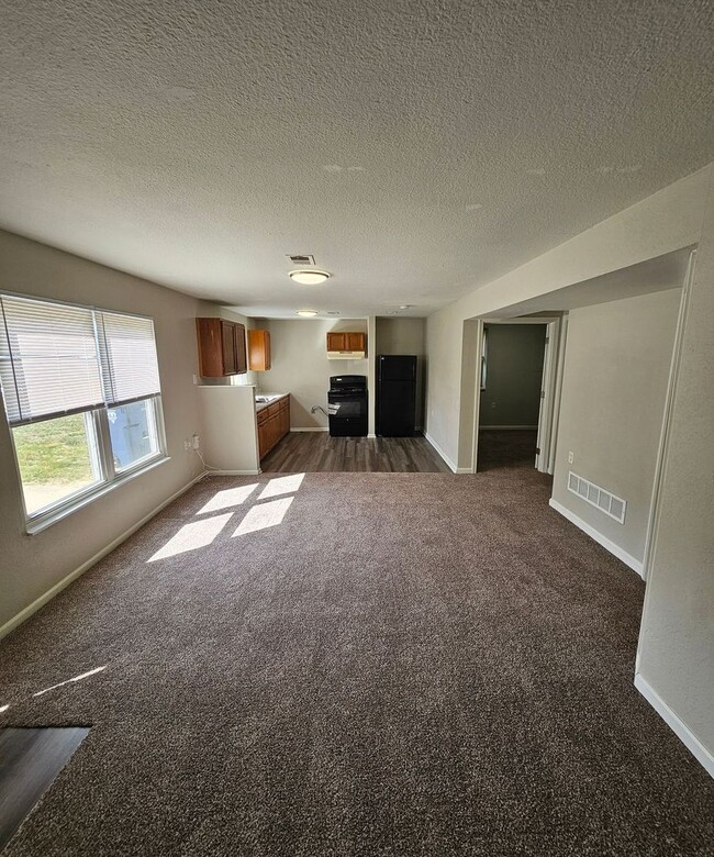 Primary Photo - Modern Makeover in KCMO — Renovated, Pet-F...