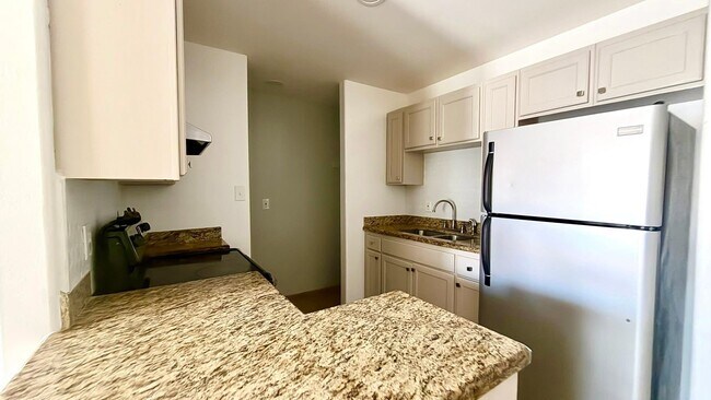 Building Photo - 7610 Rocio Dr