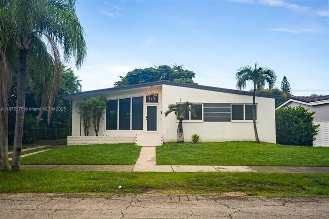 Primary Photo - 8251 SW 30th St