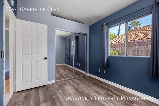 Building Photo - 2044 Gabrielle Glen
