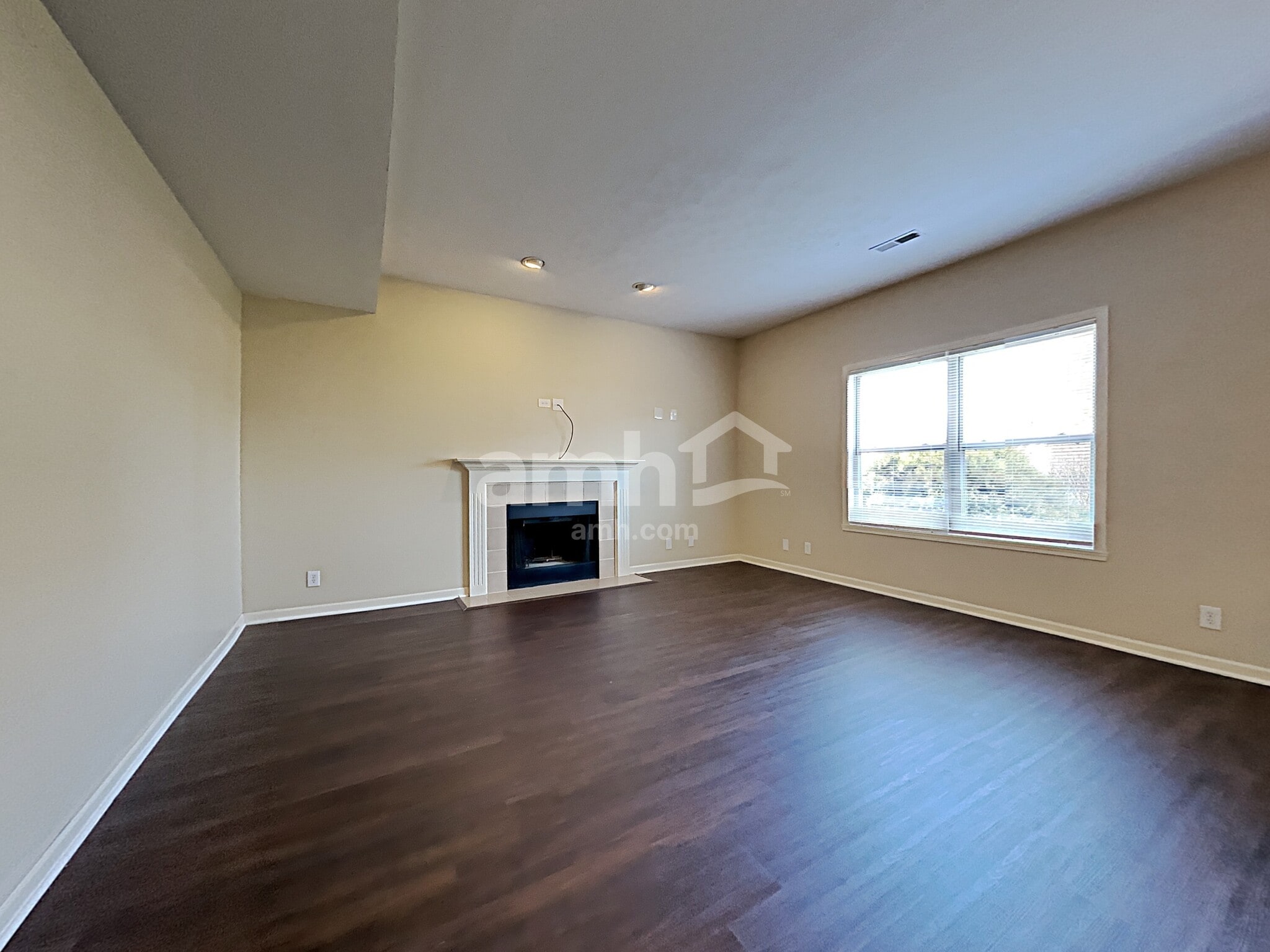 Building Photo - 13041 Rawlings Ct