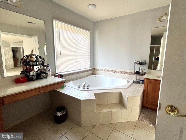 Building Photo - 3612 Ox Ridge Ct