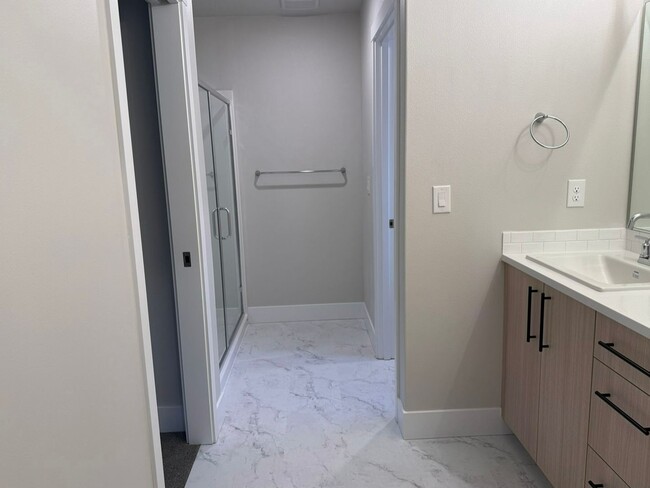 Building Photo - Beautiful Three Bedroom New Construction Home For Rent