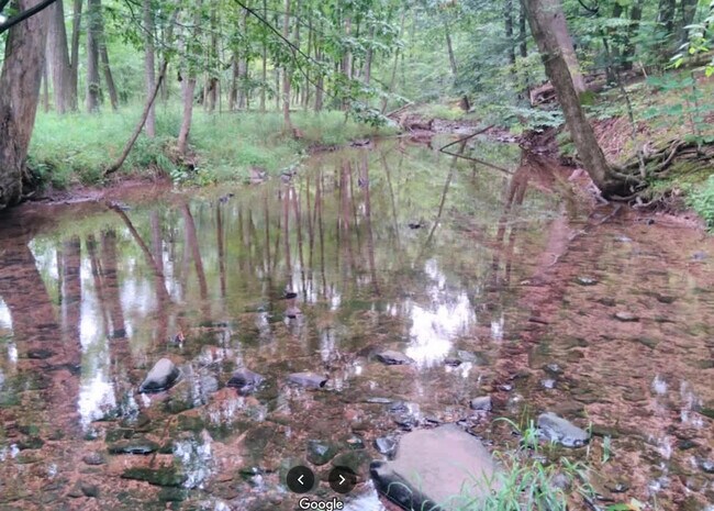 Building Photo - 1357 Canal Rd