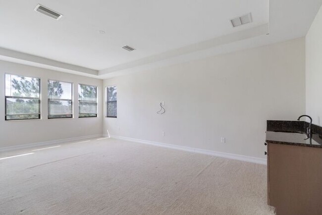 Building Photo - Estancia 4 Bed / 2.5 House Home for Lease!