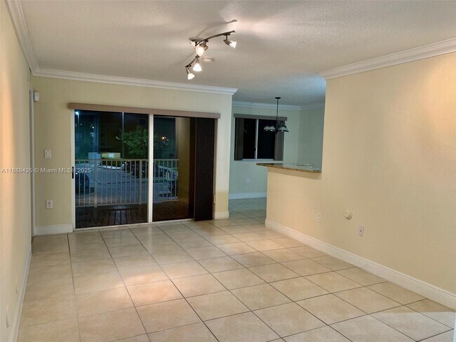 Building Photo - 20930 SW 87th Ave