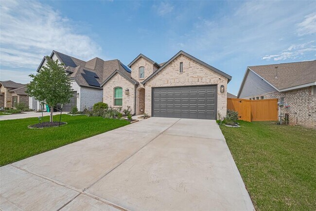 Primary Photo - 4910 Tan Briar Dr