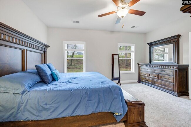 Building Photo - 102 Backspin Dr