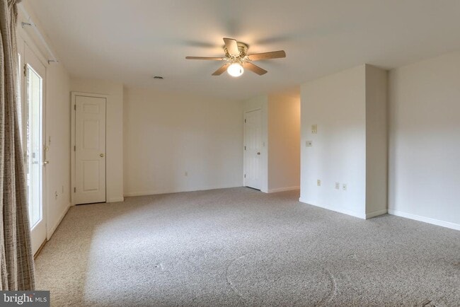 Building Photo - 2057 Raleigh Rd