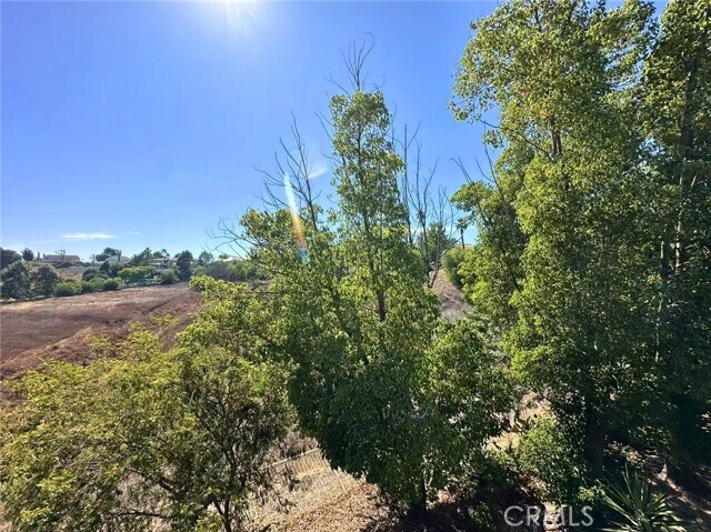 Building Photo - 1535 Summitridge Dr