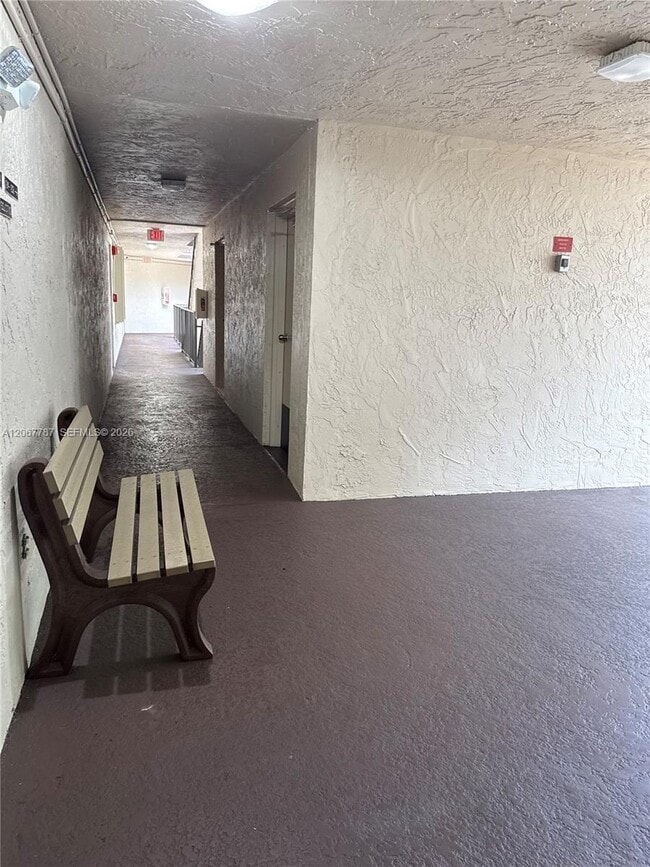 Building Photo - 6751 N University Dr